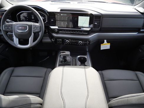 New 2026 GMC Sierra 1500 SLT w/ SLT Premium Plus Package image 8