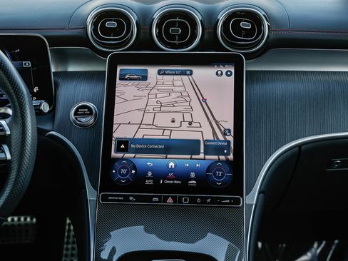 Certified 2024 Mercedes-Benz GLC 43 AMG 4MATIC image 11