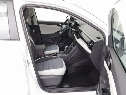 New 2025 Volkswagen Taos S image 18