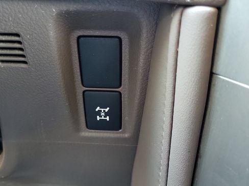 Used 2018 Lexus GX 460 Premium w/ Premium Package AWD/4WD image 33