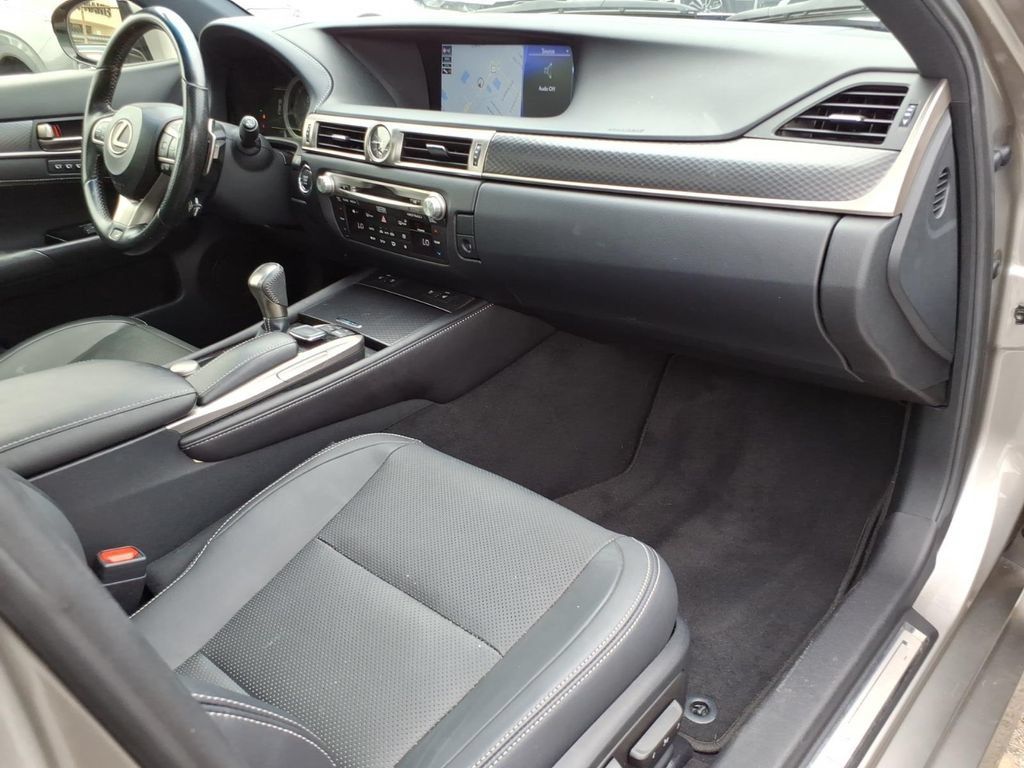Used 2019 Lexus GS 350 F Sport AWD/4WD image 10