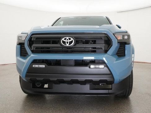 New 2026 Toyota Tacoma SR5 AWD/4WD image 32