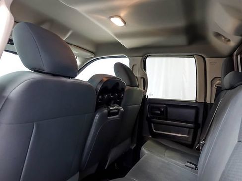 Used 2016 RAM 1500 Express AWD/4WD image 15