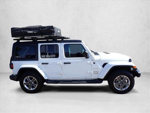Used 2020 Jeep Wrangler Unlimited Sahara AWD/4WD image 5