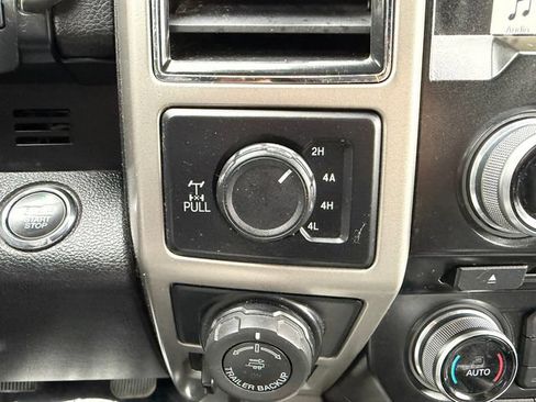 Certified 2017 Ford F150 Lariat w/ Equipment Group 502A Luxury AWD/4WD image 26