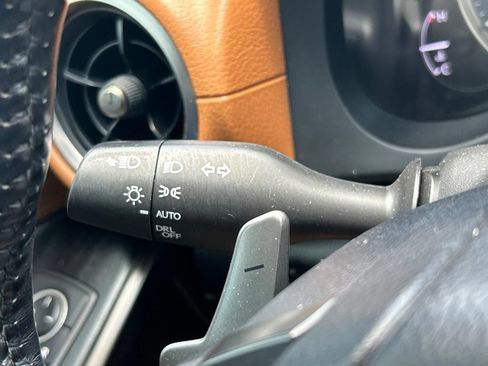 Used 2022 Lexus IS 300 w/ Premium Package RWD image 28