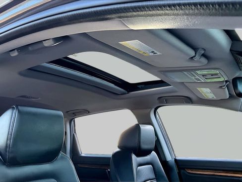 Certified 2021 Honda CR-V Touring image 14