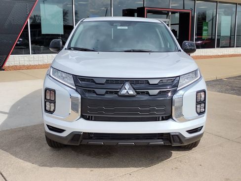 New 2026 Mitsubishi Outlander Sport LE AWD/4WD image 11