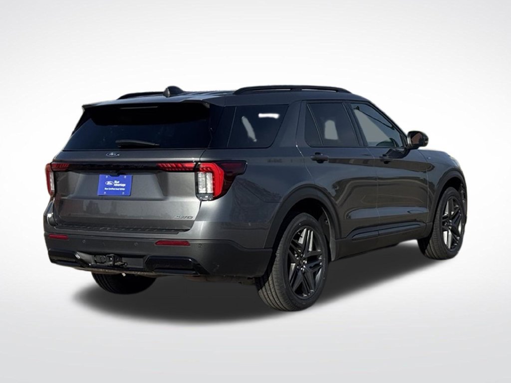 Used 2025 Ford Explorer ST-Line w/ Premium Package AWD/4WD image 4
