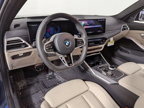Used 2026 BMW 330i xDrive Sedan w/ M Sport Package AWD/4WD image 16