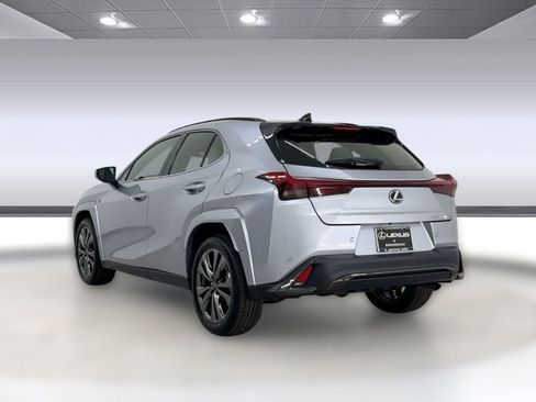 New 2026 Lexus UX 300h FWD image 3
