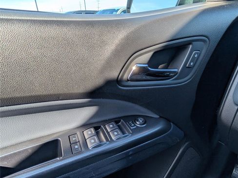 Used 2021 Chevrolet Colorado Z71 image 18