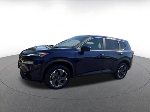 Used 2025 Nissan Rogue SV FWD image 8