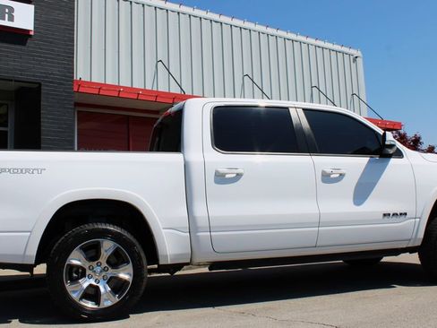 Used 2022 RAM 1500 Laramie AWD/4WD image 10