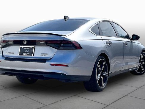 Used 2023 Honda Accord Sport image 15