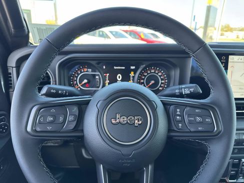 New 2026 Jeep Gladiator Rubicon image 18