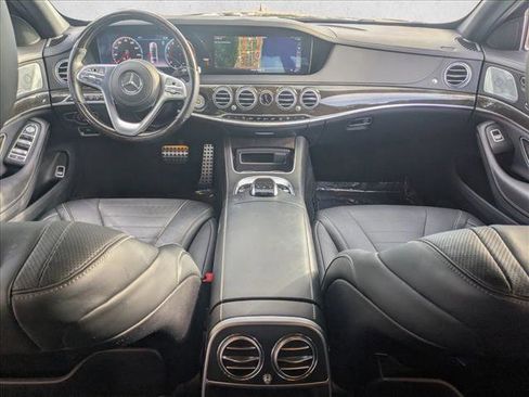 Used 2019 Mercedes-Benz S 560 Sedan image 16
