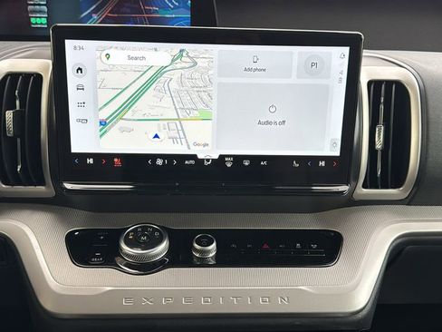 Certified 2025 Ford Expedition Max Active image 11