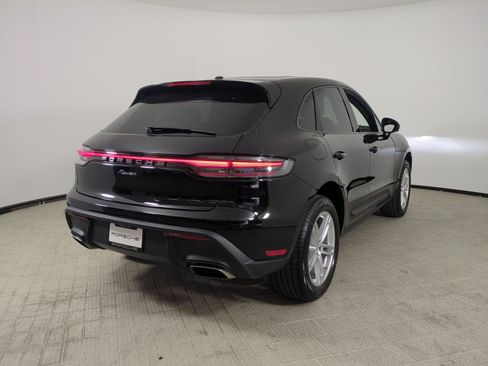 New 2026 Porsche Macan AWD/4WD image 9