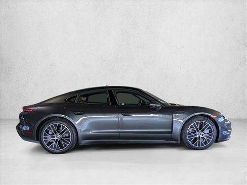 Used 2020 Porsche Taycan 4S image 4