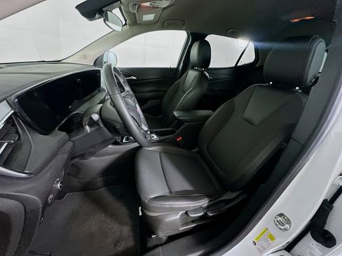 Used 2025 Buick Encore GX Preferred image 13