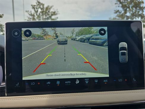Certified 2024 Lincoln Corsair FWD image 20