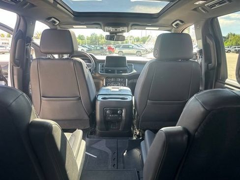Certified 2023 Chevrolet Tahoe Z71 w/ Luxury Package AWD/4WD image 14