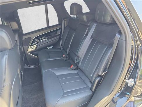 Used 2024 Land Rover Range Rover SE AWD/4WD image 14