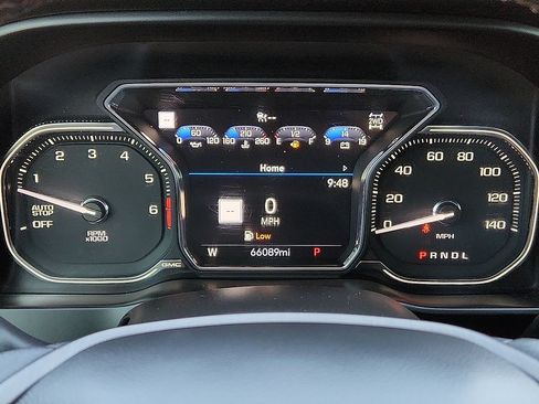 Used 2021 GMC Sierra 1500 AT4 w/ AT4 Premium Package AWD/4WD image 11
