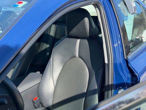 Used 2023 Toyota Camry XLE w/ Cold Weather Package image 10