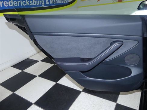 Used 2023 Tesla Model 3 Standard Range RWD image 24