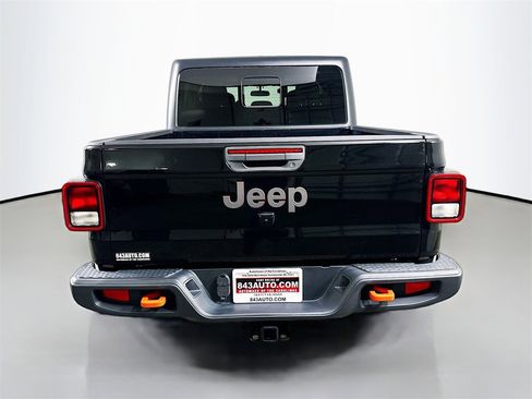 Used 2021 Jeep Gladiator Mojave w/ Trailer Tow Package image 6