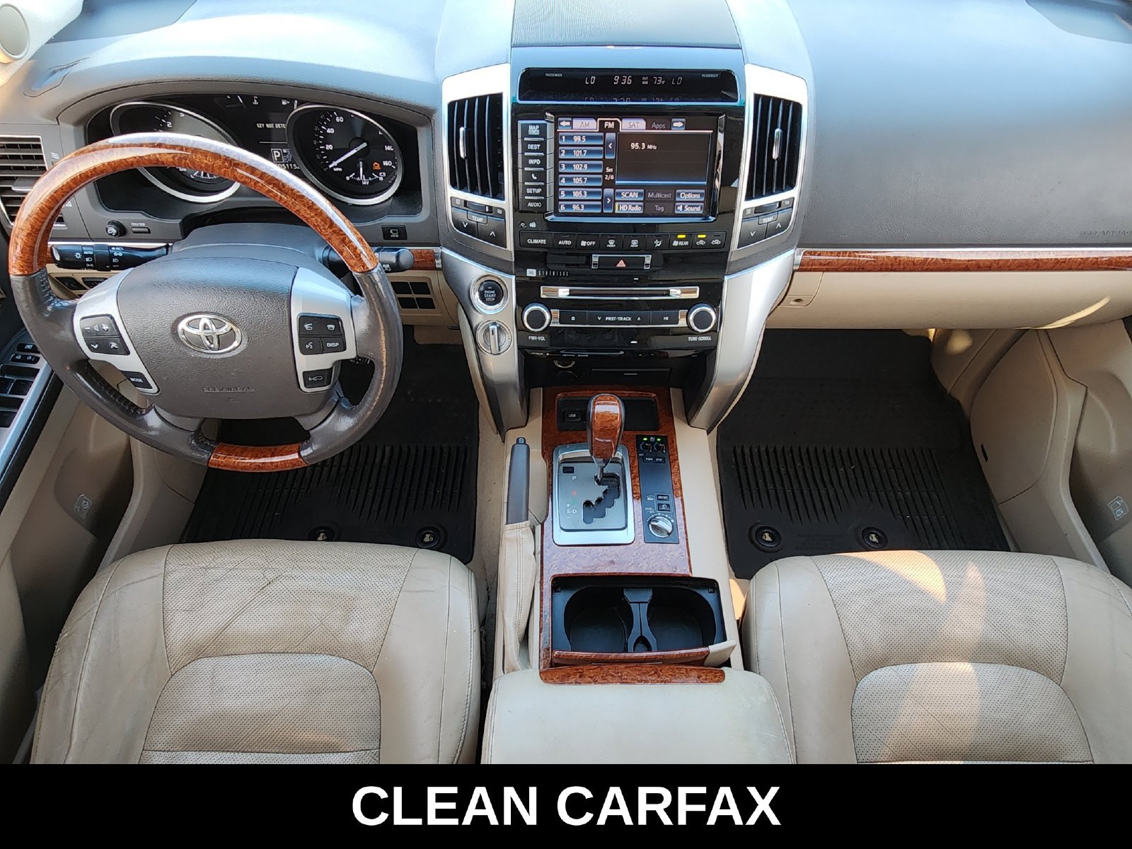 Used 2013 Toyota Land Cruiser AWD/4WD image 29