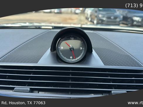 Used 2017 Porsche Panamera image 50