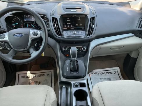 Used 2015 Ford Escape SE w/ Equipment Group 201A FWD image 18