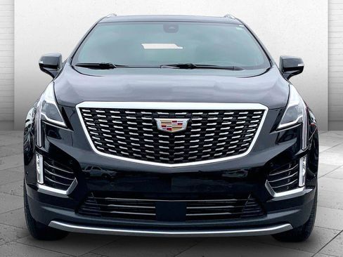 Used 2026 Cadillac XT5 Premium Luxury w/ Driver Assist Package AWD/4WD image 2