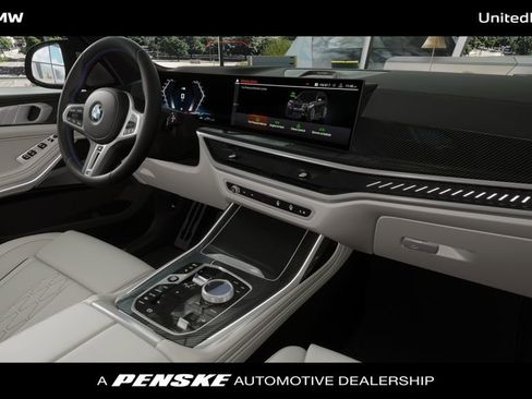 New 2026 BMW X7 M60i image 42