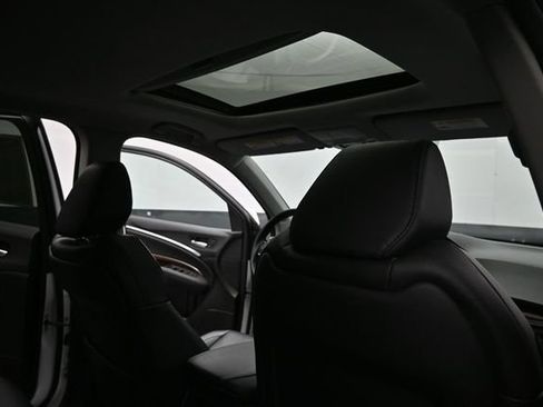 Used 2020 Acura MDX SH-AWD image 26