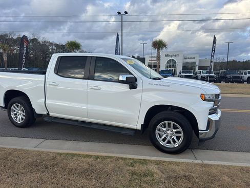 Used 2019 Chevrolet Silverado 1500 LT w/ All-Star Edition image 2