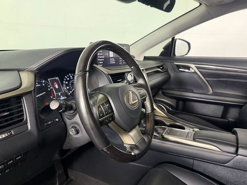 Used 2020 Lexus RX 350L Luxury w/ Accessory Package FWD image 17