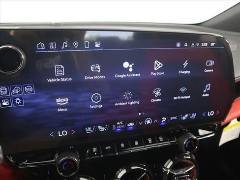 New 2025 Chevrolet Blazer EV RS image 6