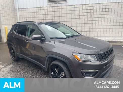 Used 2021 Jeep Compass Latitude w/ Sun and Sound Group image 9