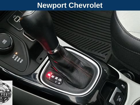 Used 2018 Jeep Compass Limited w/ Navigation Group image 23