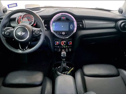 Used 2016 MINI Cooper 2-Door Hardtop image 19