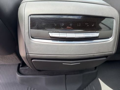 Certified 2023 Cadillac Escalade Sport Platinum w/ LPO, ONYX Package AWD/4WD image 21