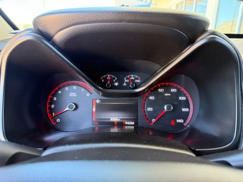Used 2015 GMC Canyon SLE RWD image 14