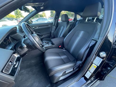 Used 2025 Honda Civic Sport image 34