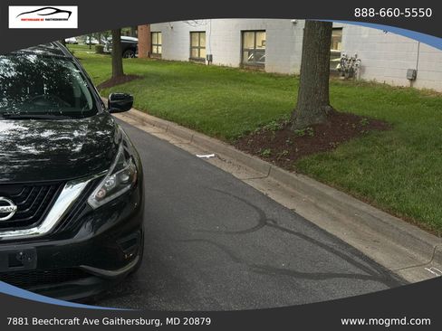Used 2018 Nissan Murano S AWD/4WD image 12