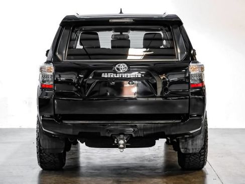 Used 2016 Toyota 4Runner SR5 Premium AWD/4WD image 12
