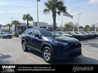 Used 2022 Toyota RAV4 XLE w/ Convenience Package video 1